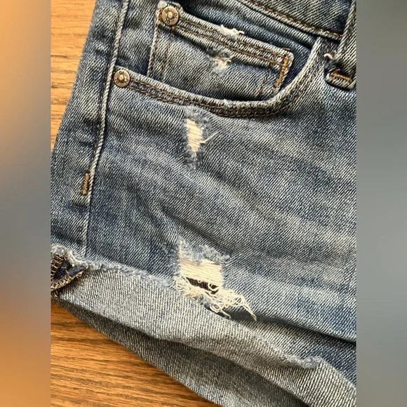 DL1961 Lucy Denim distressed blue Jean girls shorts 14 - Picture 2 of 11